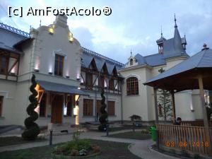 [P19] Vila Albatros » foto by Yersinia Pestis
 - 
<span class="allrVoted glyphicon glyphicon-heart hidden" id="av973199"></span>
<a class="m-l-10 hidden" id="sv973199" onclick="voting_Foto_DelVot(,973199,17366)" role="button">șterge vot <span class="glyphicon glyphicon-remove"></span></a>
<a id="v9973199" class=" c-red"  onclick="voting_Foto_SetVot(973199)" role="button"><span class="glyphicon glyphicon-heart-empty"></span> <b>LIKE</b> = Votează poza</a> <img class="hidden"  id="f973199W9" src="/imagini/loader.gif" border="0" /><span class="AjErrMes hidden" id="e973199ErM"></span>