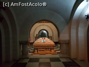 [P23] Aruncăm o ultimă privire către locul unde se odihnește pe veci mareșalul Averescu. » foto by Floryn81
 - 
<span class="allrVoted glyphicon glyphicon-heart hidden" id="av1216299"></span>
<a class="m-l-10 hidden" id="sv1216299" onclick="voting_Foto_DelVot(,1216299,17409)" role="button">șterge vot <span class="glyphicon glyphicon-remove"></span></a>
<a id="v91216299" class=" c-red"  onclick="voting_Foto_SetVot(1216299)" role="button"><span class="glyphicon glyphicon-heart-empty"></span> <b>LIKE</b> = Votează poza</a> <img class="hidden"  id="f1216299W9" src="/imagini/loader.gif" border="0" /><span class="AjErrMes hidden" id="e1216299ErM"></span>