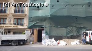 [P03] In dreapta este un hotel in constructie » foto by PovesteaYT
 - 
<span class="allrVoted glyphicon glyphicon-heart hidden" id="av1273362"></span>
<a class="m-l-10 hidden" id="sv1273362" onclick="voting_Foto_DelVot(,1273362,17429)" role="button">șterge vot <span class="glyphicon glyphicon-remove"></span></a>
<a id="v91273362" class=" c-red"  onclick="voting_Foto_SetVot(1273362)" role="button"><span class="glyphicon glyphicon-heart-empty"></span> <b>LIKE</b> = Votează poza</a> <img class="hidden"  id="f1273362W9" src="/imagini/loader.gif" border="0" /><span class="AjErrMes hidden" id="e1273362ErM"></span>