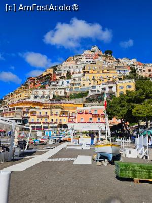 [P31] Positano » foto by Opelantara
 - 
<span class="allrVoted glyphicon glyphicon-heart hidden" id="av1527187"></span>
<a class="m-l-10 hidden" id="sv1527187" onclick="voting_Foto_DelVot(,1527187,17505)" role="button">șterge vot <span class="glyphicon glyphicon-remove"></span></a>
<a id="v91527187" class=" c-red"  onclick="voting_Foto_SetVot(1527187)" role="button"><span class="glyphicon glyphicon-heart-empty"></span> <b>LIKE</b> = Votează poza</a> <img class="hidden"  id="f1527187W9" src="/imagini/loader.gif" border="0" /><span class="AjErrMes hidden" id="e1527187ErM"></span>