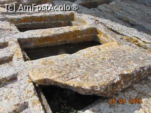 [P52] abatia Montmajour, mormintele rupestre » foto by Yolanda
 - 
<span class="allrVoted glyphicon glyphicon-heart hidden" id="av1519116"></span>
<a class="m-l-10 hidden" id="sv1519116" onclick="voting_Foto_DelVot(,1519116,17531)" role="button">șterge vot <span class="glyphicon glyphicon-remove"></span></a>
<a id="v91519116" class=" c-red"  onclick="voting_Foto_SetVot(1519116)" role="button"><span class="glyphicon glyphicon-heart-empty"></span> <b>LIKE</b> = Votează poza</a> <img class="hidden"  id="f1519116W9" src="/imagini/loader.gif" border="0" /><span class="AjErrMes hidden" id="e1519116ErM"></span>