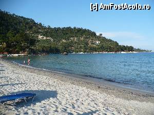 [P03] O bucata din plaja, in departare se vede portul.  » foto by macius
 - 
<span class="allrVoted glyphicon glyphicon-heart hidden" id="av428231"></span>
<a class="m-l-10 hidden" id="sv428231" onclick="voting_Foto_DelVot(,428231,17592)" role="button">șterge vot <span class="glyphicon glyphicon-remove"></span></a>
<a id="v9428231" class=" c-red"  onclick="voting_Foto_SetVot(428231)" role="button"><span class="glyphicon glyphicon-heart-empty"></span> <b>LIKE</b> = Votează poza</a> <img class="hidden"  id="f428231W9" src="/imagini/loader.gif" border="0" /><span class="AjErrMes hidden" id="e428231ErM"></span>