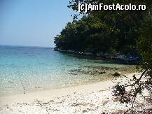 [P20] Putine pietre la Vathi Beach.  » foto by macius
 - 
<span class="allrVoted glyphicon glyphicon-heart hidden" id="av428898"></span>
<a class="m-l-10 hidden" id="sv428898" onclick="voting_Foto_DelVot(,428898,17592)" role="button">șterge vot <span class="glyphicon glyphicon-remove"></span></a>
<a id="v9428898" class=" c-red"  onclick="voting_Foto_SetVot(428898)" role="button"><span class="glyphicon glyphicon-heart-empty"></span> <b>LIKE</b> = Votează poza</a> <img class="hidden"  id="f428898W9" src="/imagini/loader.gif" border="0" /><span class="AjErrMes hidden" id="e428898ErM"></span>