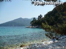 [P42] Plaja pietroasa din golful aflat dupa port.  » foto by macius
 - 
<span class="allrVoted glyphicon glyphicon-heart hidden" id="av428923"></span>
<a class="m-l-10 hidden" id="sv428923" onclick="voting_Foto_DelVot(,428923,17592)" role="button">șterge vot <span class="glyphicon glyphicon-remove"></span></a>
<a id="v9428923" class=" c-red"  onclick="voting_Foto_SetVot(428923)" role="button"><span class="glyphicon glyphicon-heart-empty"></span> <b>LIKE</b> = Votează poza</a> <img class="hidden"  id="f428923W9" src="/imagini/loader.gif" border="0" /><span class="AjErrMes hidden" id="e428923ErM"></span>