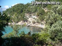 [P07] Pe marginea golfului se vede vila in care se sfarseste drumul.  » foto by macius
 - 
<span class="allrVoted glyphicon glyphicon-heart hidden" id="av428865"></span>
<a class="m-l-10 hidden" id="sv428865" onclick="voting_Foto_DelVot(,428865,17592)" role="button">șterge vot <span class="glyphicon glyphicon-remove"></span></a>
<a id="v9428865" class=" c-red"  onclick="voting_Foto_SetVot(428865)" role="button"><span class="glyphicon glyphicon-heart-empty"></span> <b>LIKE</b> = Votează poza</a> <img class="hidden"  id="f428865W9" src="/imagini/loader.gif" border="0" /><span class="AjErrMes hidden" id="e428865ErM"></span>