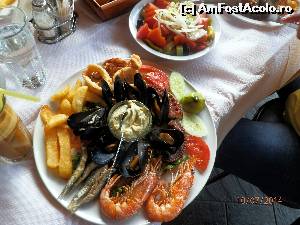 [P26] Platou cu fructe de mare.  » foto by cristisch2003
 - 
<span class="allrVoted glyphicon glyphicon-heart hidden" id="av535372"></span>
<a class="m-l-10 hidden" id="sv535372" onclick="voting_Foto_DelVot(,535372,17592)" role="button">șterge vot <span class="glyphicon glyphicon-remove"></span></a>
<a id="v9535372" class=" c-red"  onclick="voting_Foto_SetVot(535372)" role="button"><span class="glyphicon glyphicon-heart-empty"></span> <b>LIKE</b> = Votează poza</a> <img class="hidden"  id="f535372W9" src="/imagini/loader.gif" border="0" /><span class="AjErrMes hidden" id="e535372ErM"></span>