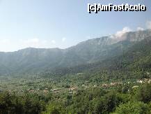 [P19] vedere a satului Skala Potamia cu case cu acoperis de culoare rosie... » foto by sandu.53
 - 
<span class="allrVoted glyphicon glyphicon-heart hidden" id="av209550"></span>
<a class="m-l-10 hidden" id="sv209550" onclick="voting_Foto_DelVot(,209550,17592)" role="button">șterge vot <span class="glyphicon glyphicon-remove"></span></a>
<a id="v9209550" class=" c-red"  onclick="voting_Foto_SetVot(209550)" role="button"><span class="glyphicon glyphicon-heart-empty"></span> <b>LIKE</b> = Votează poza</a> <img class="hidden"  id="f209550W9" src="/imagini/loader.gif" border="0" /><span class="AjErrMes hidden" id="e209550ErM"></span>