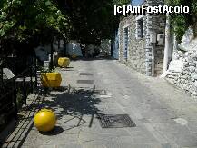 [P26] un drum din satul Panagia...cu marmura si o curatenie exemplara... » foto by sandu.53
 - 
<span class="allrVoted glyphicon glyphicon-heart hidden" id="av209560"></span>
<a class="m-l-10 hidden" id="sv209560" onclick="voting_Foto_DelVot(,209560,17592)" role="button">șterge vot <span class="glyphicon glyphicon-remove"></span></a>
<a id="v9209560" class=" c-red"  onclick="voting_Foto_SetVot(209560)" role="button"><span class="glyphicon glyphicon-heart-empty"></span> <b>LIKE</b> = Votează poza</a> <img class="hidden"  id="f209560W9" src="/imagini/loader.gif" border="0" /><span class="AjErrMes hidden" id="e209560ErM"></span>