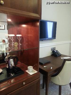 [P08] HOTEL INTERNATIONAL IASI - toate facilitatile - cana electrica » foto by kmy
 - 
<span class="allrVoted glyphicon glyphicon-heart hidden" id="av589928"></span>
<a class="m-l-10 hidden" id="sv589928" onclick="voting_Foto_DelVot(,589928,17598)" role="button">șterge vot <span class="glyphicon glyphicon-remove"></span></a>
<a id="v9589928" class=" c-red"  onclick="voting_Foto_SetVot(589928)" role="button"><span class="glyphicon glyphicon-heart-empty"></span> <b>LIKE</b> = Votează poza</a> <img class="hidden"  id="f589928W9" src="/imagini/loader.gif" border="0" /><span class="AjErrMes hidden" id="e589928ErM"></span>