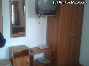 [P04] mobilierul camerei » foto by danadana*
 - 
<span class="allrVoted glyphicon glyphicon-heart hidden" id="av567519"></span>
<a class="m-l-10 hidden" id="sv567519" onclick="voting_Foto_DelVot(,567519,17650)" role="button">șterge vot <span class="glyphicon glyphicon-remove"></span></a>
<a id="v9567519" class=" c-red"  onclick="voting_Foto_SetVot(567519)" role="button"><span class="glyphicon glyphicon-heart-empty"></span> <b>LIKE</b> = Votează poza</a> <img class="hidden"  id="f567519W9" src="/imagini/loader.gif" border="0" /><span class="AjErrMes hidden" id="e567519ErM"></span>