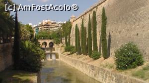 [P05] Torrent de Sa Riera, văzut dinspre Passeig Maritim (2017) » foto by diacrys*
 - 
<span class="allrVoted glyphicon glyphicon-heart hidden" id="av899851"></span>
<a class="m-l-10 hidden" id="sv899851" onclick="voting_Foto_DelVot(,899851,17664)" role="button">șterge vot <span class="glyphicon glyphicon-remove"></span></a>
<a id="v9899851" class=" c-red"  onclick="voting_Foto_SetVot(899851)" role="button"><span class="glyphicon glyphicon-heart-empty"></span> <b>LIKE</b> = Votează poza</a> <img class="hidden"  id="f899851W9" src="/imagini/loader.gif" border="0" /><span class="AjErrMes hidden" id="e899851ErM"></span>