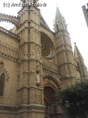 [P01] Catedrala din Palma de Mallorca, deocamdată inaccesibilă (2015)  » foto by diacrys*
 - 
<span class="allrVoted glyphicon glyphicon-heart hidden" id="av904848"></span>
<a class="m-l-10 hidden" id="sv904848" onclick="voting_Foto_DelVot(,904848,17664)" role="button">șterge vot <span class="glyphicon glyphicon-remove"></span></a>
<a id="v9904848" class=" c-red"  onclick="voting_Foto_SetVot(904848)" role="button"><span class="glyphicon glyphicon-heart-empty"></span> <b>LIKE</b> = Votează poza</a> <img class="hidden"  id="f904848W9" src="/imagini/loader.gif" border="0" /><span class="AjErrMes hidden" id="e904848ErM"></span>