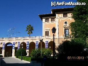 [P05] Muzeul March, o zi minunata intr-un edificiu minunat! Cu un pic de imaginatie, cum ne uitam la poza, in stanga avem Catedrala La Seu si Palatul Almudaina.  » foto by AnAlina*
 - 
<span class="allrVoted glyphicon glyphicon-heart hidden" id="av483029"></span>
<a class="m-l-10 hidden" id="sv483029" onclick="voting_Foto_DelVot(,483029,17664)" role="button">șterge vot <span class="glyphicon glyphicon-remove"></span></a>
<a id="v9483029" class=" c-red"  onclick="voting_Foto_SetVot(483029)" role="button"><span class="glyphicon glyphicon-heart-empty"></span> <b>LIKE</b> = Votează poza</a> <img class="hidden"  id="f483029W9" src="/imagini/loader.gif" border="0" /><span class="AjErrMes hidden" id="e483029ErM"></span>