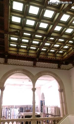 [P40] Prin galeriile muzeului de arta contemporana!  » foto by balasa violeta
 - 
<span class="allrVoted glyphicon glyphicon-heart hidden" id="av569574"></span>
<a class="m-l-10 hidden" id="sv569574" onclick="voting_Foto_DelVot(,569574,17664)" role="button">șterge vot <span class="glyphicon glyphicon-remove"></span></a>
<a id="v9569574" class=" c-red"  onclick="voting_Foto_SetVot(569574)" role="button"><span class="glyphicon glyphicon-heart-empty"></span> <b>LIKE</b> = Votează poza</a> <img class="hidden"  id="f569574W9" src="/imagini/loader.gif" border="0" /><span class="AjErrMes hidden" id="e569574ErM"></span>