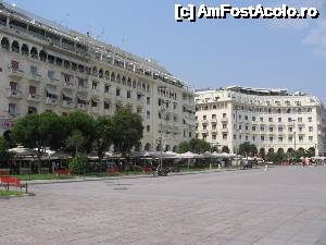[P13] Piața Aristotel - Salonic.  » foto by tata123 🔱
 - 
<span class="allrVoted glyphicon glyphicon-heart hidden" id="av635708"></span>
<a class="m-l-10 hidden" id="sv635708" onclick="voting_Foto_DelVot(,635708,17685)" role="button">șterge vot <span class="glyphicon glyphicon-remove"></span></a>
<a id="v9635708" class=" c-red"  onclick="voting_Foto_SetVot(635708)" role="button"><span class="glyphicon glyphicon-heart-empty"></span> <b>LIKE</b> = Votează poza</a> <img class="hidden"  id="f635708W9" src="/imagini/loader.gif" border="0" /><span class="AjErrMes hidden" id="e635708ErM"></span>