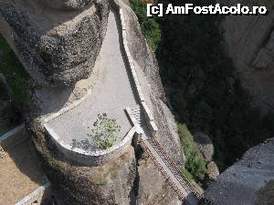 [P19] Podeț către Mănăstirea Varlaam.  » foto by tata123 🔱
 - 
<span class="allrVoted glyphicon glyphicon-heart hidden" id="av635715"></span>
<a class="m-l-10 hidden" id="sv635715" onclick="voting_Foto_DelVot(,635715,17685)" role="button">șterge vot <span class="glyphicon glyphicon-remove"></span></a>
<a id="v9635715" class=" c-red"  onclick="voting_Foto_SetVot(635715)" role="button"><span class="glyphicon glyphicon-heart-empty"></span> <b>LIKE</b> = Votează poza</a> <img class="hidden"  id="f635715W9" src="/imagini/loader.gif" border="0" /><span class="AjErrMes hidden" id="e635715ErM"></span>