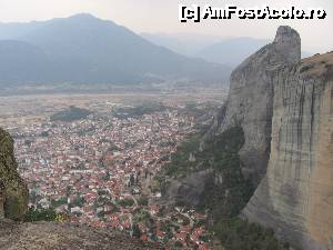 [P22] Kalabaka văzută de la Mănăstirea Sf. Treime.  » foto by tata123 🔱
 - 
<span class="allrVoted glyphicon glyphicon-heart hidden" id="av635718"></span>
<a class="m-l-10 hidden" id="sv635718" onclick="voting_Foto_DelVot(,635718,17685)" role="button">șterge vot <span class="glyphicon glyphicon-remove"></span></a>
<a id="v9635718" class=" c-red"  onclick="voting_Foto_SetVot(635718)" role="button"><span class="glyphicon glyphicon-heart-empty"></span> <b>LIKE</b> = Votează poza</a> <img class="hidden"  id="f635718W9" src="/imagini/loader.gif" border="0" /><span class="AjErrMes hidden" id="e635718ErM"></span>