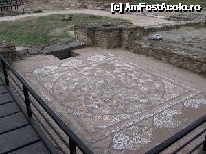 [P24] Mozaic la Dion.  » foto by tata123 🔱
 - 
<span class="allrVoted glyphicon glyphicon-heart hidden" id="av635720"></span>
<a class="m-l-10 hidden" id="sv635720" onclick="voting_Foto_DelVot(,635720,17685)" role="button">șterge vot <span class="glyphicon glyphicon-remove"></span></a>
<a id="v9635720" class=" c-red"  onclick="voting_Foto_SetVot(635720)" role="button"><span class="glyphicon glyphicon-heart-empty"></span> <b>LIKE</b> = Votează poza</a> <img class="hidden"  id="f635720W9" src="/imagini/loader.gif" border="0" /><span class="AjErrMes hidden" id="e635720ErM"></span>