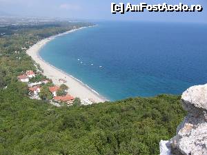 [P34] Riviera olimpului privită de pe zidurile castelului Platamonas.  » foto by tata123 🔱
 - 
<span class="allrVoted glyphicon glyphicon-heart hidden" id="av635733"></span>
<a class="m-l-10 hidden" id="sv635733" onclick="voting_Foto_DelVot(,635733,17685)" role="button">șterge vot <span class="glyphicon glyphicon-remove"></span></a>
<a id="v9635733" class=" c-red"  onclick="voting_Foto_SetVot(635733)" role="button"><span class="glyphicon glyphicon-heart-empty"></span> <b>LIKE</b> = Votează poza</a> <img class="hidden"  id="f635733W9" src="/imagini/loader.gif" border="0" /><span class="AjErrMes hidden" id="e635733ErM"></span>