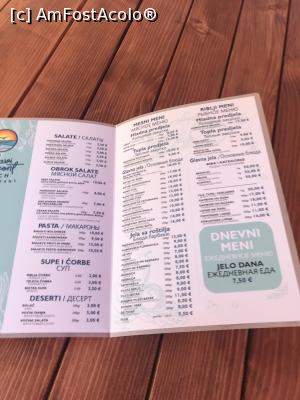 [P19] Horizont, Lustica » foto by krisstinna
 - 
<span class="allrVoted glyphicon glyphicon-heart hidden" id="av1096773"></span>
<a class="m-l-10 hidden" id="sv1096773" onclick="voting_Foto_DelVot(,1096773,17701)" role="button">șterge vot <span class="glyphicon glyphicon-remove"></span></a>
<a id="v91096773" class=" c-red"  onclick="voting_Foto_SetVot(1096773)" role="button"><span class="glyphicon glyphicon-heart-empty"></span> <b>LIKE</b> = Votează poza</a> <img class="hidden"  id="f1096773W9" src="/imagini/loader.gif" border="0" /><span class="AjErrMes hidden" id="e1096773ErM"></span>