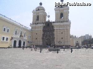[P29] 'Lima - Orasul Regilor [...]' / biserica San Francisco » foto by grecudoina
 - 
<span class="allrVoted glyphicon glyphicon-heart hidden" id="av398860"></span>
<a class="m-l-10 hidden" id="sv398860" onclick="voting_Foto_DelVot(,398860,17742)" role="button">șterge vot <span class="glyphicon glyphicon-remove"></span></a>
<a id="v9398860" class=" c-red"  onclick="voting_Foto_SetVot(398860)" role="button"><span class="glyphicon glyphicon-heart-empty"></span> <b>LIKE</b> = Votează poza</a> <img class="hidden"  id="f398860W9" src="/imagini/loader.gif" border="0" /><span class="AjErrMes hidden" id="e398860ErM"></span>