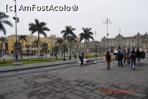 [P03] Am incercat si un cadru mai larg cu Plaza de Armas din Lima » foto by Pușcașu Marin
 - 
<span class="allrVoted glyphicon glyphicon-heart hidden" id="av915674"></span>
<a class="m-l-10 hidden" id="sv915674" onclick="voting_Foto_DelVot(,915674,17742)" role="button">șterge vot <span class="glyphicon glyphicon-remove"></span></a>
<a id="v9915674" class=" c-red"  onclick="voting_Foto_SetVot(915674)" role="button"><span class="glyphicon glyphicon-heart-empty"></span> <b>LIKE</b> = Votează poza</a> <img class="hidden"  id="f915674W9" src="/imagini/loader.gif" border="0" /><span class="AjErrMes hidden" id="e915674ErM"></span>