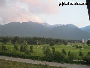 [P06] Vedere de la geamul living-ului (Pirin Golf)  » foto by kukikuki
 - 
<span class="allrVoted glyphicon glyphicon-heart hidden" id="av576917"></span>
<a class="m-l-10 hidden" id="sv576917" onclick="voting_Foto_DelVot(,576917,17761)" role="button">șterge vot <span class="glyphicon glyphicon-remove"></span></a>
<a id="v9576917" class=" c-red"  onclick="voting_Foto_SetVot(576917)" role="button"><span class="glyphicon glyphicon-heart-empty"></span> <b>LIKE</b> = Votează poza</a> <img class="hidden"  id="f576917W9" src="/imagini/loader.gif" border="0" /><span class="AjErrMes hidden" id="e576917ErM"></span>