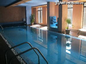 [P09] Piscina interioara » foto by kukikuki
 - 
<span class="allrVoted glyphicon glyphicon-heart hidden" id="av576920"></span>
<a class="m-l-10 hidden" id="sv576920" onclick="voting_Foto_DelVot(,576920,17761)" role="button">șterge vot <span class="glyphicon glyphicon-remove"></span></a>
<a id="v9576920" class=" c-red"  onclick="voting_Foto_SetVot(576920)" role="button"><span class="glyphicon glyphicon-heart-empty"></span> <b>LIKE</b> = Votează poza</a> <img class="hidden"  id="f576920W9" src="/imagini/loader.gif" border="0" /><span class="AjErrMes hidden" id="e576920ErM"></span>