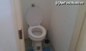 [P09] WCul din „apartamentul” pensiunii Zsofia Panzio din Kecskemet, Ungaria. » foto by traian.leuca †
 - 
<span class="allrVoted glyphicon glyphicon-heart hidden" id="av579346"></span>
<a class="m-l-10 hidden" id="sv579346" onclick="voting_Foto_DelVot(,579346,17787)" role="button">șterge vot <span class="glyphicon glyphicon-remove"></span></a>
<a id="v9579346" class=" c-red"  onclick="voting_Foto_SetVot(579346)" role="button"><span class="glyphicon glyphicon-heart-empty"></span> <b>LIKE</b> = Votează poza</a> <img class="hidden"  id="f579346W9" src="/imagini/loader.gif" border="0" /><span class="AjErrMes hidden" id="e579346ErM"></span>