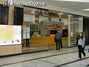 [P90] Uppsala, Gara Centrală, Casa de bilete, Punct de informare pentru călători » foto by mprofeanu
 - 
<span class="allrVoted glyphicon glyphicon-heart hidden" id="av1513466"></span>
<a class="m-l-10 hidden" id="sv1513466" onclick="voting_Foto_DelVot(,1513466,17905)" role="button">șterge vot <span class="glyphicon glyphicon-remove"></span></a>
<a id="v91513466" class=" c-red"  onclick="voting_Foto_SetVot(1513466)" role="button"><span class="glyphicon glyphicon-heart-empty"></span> <b>LIKE</b> = Votează poza</a> <img class="hidden"  id="f1513466W9" src="/imagini/loader.gif" border="0" /><span class="AjErrMes hidden" id="e1513466ErM"></span>