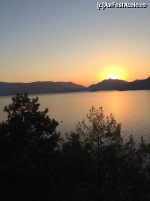 [P06] rasarit la Marmaris » foto by simov
 - 
<span class="allrVoted glyphicon glyphicon-heart hidden" id="av669526"></span>
<a class="m-l-10 hidden" id="sv669526" onclick="voting_Foto_DelVot(,669526,17920)" role="button">șterge vot <span class="glyphicon glyphicon-remove"></span></a>
<a id="v9669526" class=" c-red"  onclick="voting_Foto_SetVot(669526)" role="button"><span class="glyphicon glyphicon-heart-empty"></span> <b>LIKE</b> = Votează poza</a> <img class="hidden"  id="f669526W9" src="/imagini/loader.gif" border="0" /><span class="AjErrMes hidden" id="e669526ErM"></span>