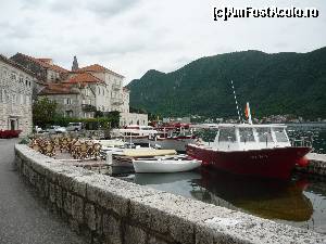 [P07] Faleza goala la Perast » foto by Nicu
 - 
<span class="allrVoted glyphicon glyphicon-heart hidden" id="av590428"></span>
<a class="m-l-10 hidden" id="sv590428" onclick="voting_Foto_DelVot(,590428,17982)" role="button">șterge vot <span class="glyphicon glyphicon-remove"></span></a>
<a id="v9590428" class=" c-red"  onclick="voting_Foto_SetVot(590428)" role="button"><span class="glyphicon glyphicon-heart-empty"></span> <b>LIKE</b> = Votează poza</a> <img class="hidden"  id="f590428W9" src="/imagini/loader.gif" border="0" /><span class="AjErrMes hidden" id="e590428ErM"></span>