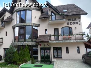 [P01] Vila Ozon din Rânca. » foto by Safta Radu
 - 
<span class="allrVoted glyphicon glyphicon-heart hidden" id="av1378576"></span>
<a class="m-l-10 hidden" id="sv1378576" onclick="voting_Foto_DelVot(,1378576,18024)" role="button">șterge vot <span class="glyphicon glyphicon-remove"></span></a>
<a id="v91378576" class=" c-red"  onclick="voting_Foto_SetVot(1378576)" role="button"><span class="glyphicon glyphicon-heart-empty"></span> <b>LIKE</b> = Votează poza</a> <img class="hidden"  id="f1378576W9" src="/imagini/loader.gif" border="0" /><span class="AjErrMes hidden" id="e1378576ErM"></span>