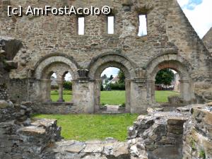 [P07] Ziduri masive, mărturie a vremurilor frumoase. Îmbinare perfectă de stil romanic cu stilul gotic. » foto by maryka
 - 
<span class="allrVoted glyphicon glyphicon-heart hidden" id="av1296988"></span>
<a class="m-l-10 hidden" id="sv1296988" onclick="voting_Foto_DelVot(,1296988,18101)" role="button">șterge vot <span class="glyphicon glyphicon-remove"></span></a>
<a id="v91296988" class=" c-red"  onclick="voting_Foto_SetVot(1296988)" role="button"><span class="glyphicon glyphicon-heart-empty"></span> <b>LIKE</b> = Votează poza</a> <img class="hidden"  id="f1296988W9" src="/imagini/loader.gif" border="0" /><span class="AjErrMes hidden" id="e1296988ErM"></span>