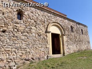 [P63] Biserica din deal, intrarea dinspre sud. » foto by maryka
 - 
<span class="allrVoted glyphicon glyphicon-heart hidden" id="av1289047"></span>
<a class="m-l-10 hidden" id="sv1289047" onclick="voting_Foto_DelVot(,1289047,18124)" role="button">șterge vot <span class="glyphicon glyphicon-remove"></span></a>
<a id="v91289047" class=" c-red"  onclick="voting_Foto_SetVot(1289047)" role="button"><span class="glyphicon glyphicon-heart-empty"></span> <b>LIKE</b> = Votează poza</a> <img class="hidden"  id="f1289047W9" src="/imagini/loader.gif" border="0" /><span class="AjErrMes hidden" id="e1289047ErM"></span>
