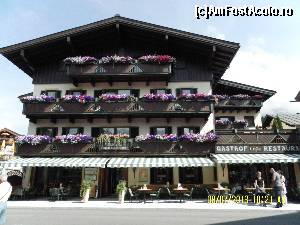 [P12] Pensiune, restaurant și cafenea în Maria Alm. Florile se revarsă de la balcoane » foto by Alina53
 - 
<span class="allrVoted glyphicon glyphicon-heart hidden" id="av598677"></span>
<a class="m-l-10 hidden" id="sv598677" onclick="voting_Foto_DelVot(,598677,18132)" role="button">șterge vot <span class="glyphicon glyphicon-remove"></span></a>
<a id="v9598677" class=" c-red"  onclick="voting_Foto_SetVot(598677)" role="button"><span class="glyphicon glyphicon-heart-empty"></span> <b>LIKE</b> = Votează poza</a> <img class="hidden"  id="f598677W9" src="/imagini/loader.gif" border="0" /><span class="AjErrMes hidden" id="e598677ErM"></span>