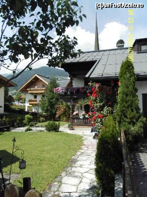 [P51] Maria Alm » foto by Alina53
 - 
<span class="allrVoted glyphicon glyphicon-heart hidden" id="av598770"></span>
<a class="m-l-10 hidden" id="sv598770" onclick="voting_Foto_DelVot(,598770,18132)" role="button">șterge vot <span class="glyphicon glyphicon-remove"></span></a>
<a id="v9598770" class=" c-red"  onclick="voting_Foto_SetVot(598770)" role="button"><span class="glyphicon glyphicon-heart-empty"></span> <b>LIKE</b> = Votează poza</a> <img class="hidden"  id="f598770W9" src="/imagini/loader.gif" border="0" /><span class="AjErrMes hidden" id="e598770ErM"></span>