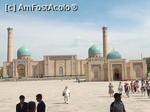 [P01] (Uzbekistan, Tashkent, Complexul Hazrati Imam, în dreapta Biblioteca, în stânga Moscheea cu cele două minarete » foto by mprofeanu
 - 
<span class="allrVoted glyphicon glyphicon-heart hidden" id="av1549255"></span>
<a class="m-l-10 hidden" id="sv1549255" onclick="voting_Foto_DelVot(,1549255,18174)" role="button">șterge vot <span class="glyphicon glyphicon-remove"></span></a>
<a id="v91549255" class=" c-red"  onclick="voting_Foto_SetVot(1549255)" role="button"><span class="glyphicon glyphicon-heart-empty"></span> <b>LIKE</b> = Votează poza</a> <img class="hidden"  id="f1549255W9" src="/imagini/loader.gif" border="0" /><span class="AjErrMes hidden" id="e1549255ErM"></span>