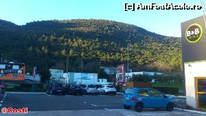 [P19] Imagine spre sud, din parcarea hotelului.  » foto by Costi
 - 
<span class="allrVoted glyphicon glyphicon-heart hidden" id="av604025"></span>
<a class="m-l-10 hidden" id="sv604025" onclick="voting_Foto_DelVot(,604025,18190)" role="button">șterge vot <span class="glyphicon glyphicon-remove"></span></a>
<a id="v9604025" class=" c-red"  onclick="voting_Foto_SetVot(604025)" role="button"><span class="glyphicon glyphicon-heart-empty"></span> <b>LIKE</b> = Votează poza</a> <img class="hidden"  id="f604025W9" src="/imagini/loader.gif" border="0" /><span class="AjErrMes hidden" id="e604025ErM"></span>