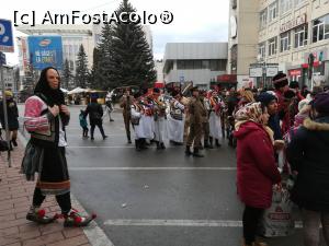 [P13] Mătușa Mărioara vă transmite urări de bine și un an nou cu sănătate!  » foto by CATAAS
 - 
<span class="allrVoted glyphicon glyphicon-heart hidden" id="av1135903"></span>
<a class="m-l-10 hidden" id="sv1135903" onclick="voting_Foto_DelVot(,1135903,18202)" role="button">șterge vot <span class="glyphicon glyphicon-remove"></span></a>
<a id="v91135903" class=" c-red"  onclick="voting_Foto_SetVot(1135903)" role="button"><span class="glyphicon glyphicon-heart-empty"></span> <b>LIKE</b> = Votează poza</a> <img class="hidden"  id="f1135903W9" src="/imagini/loader.gif" border="0" /><span class="AjErrMes hidden" id="e1135903ErM"></span>