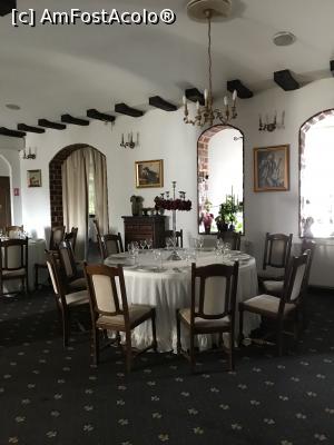 [P82] Restaurantul boieresc » foto by krisstinna
 - 
<span class="allrVoted glyphicon glyphicon-heart hidden" id="av1187333"></span>
<a class="m-l-10 hidden" id="sv1187333" onclick="voting_Foto_DelVot(,1187333,18230)" role="button">șterge vot <span class="glyphicon glyphicon-remove"></span></a>
<a id="v91187333" class=" c-red"  onclick="voting_Foto_SetVot(1187333)" role="button"><span class="glyphicon glyphicon-heart-empty"></span> <b>LIKE</b> = Votează poza</a> <img class="hidden"  id="f1187333W9" src="/imagini/loader.gif" border="0" /><span class="AjErrMes hidden" id="e1187333ErM"></span>