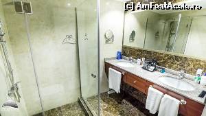 [P13] Baia = foto din cabina de duş :)  » foto by Admin
 - 
<span class="allrVoted glyphicon glyphicon-heart hidden" id="av608009"></span>
<a class="m-l-10 hidden" id="sv608009" onclick="voting_Foto_DelVot(,608009,18234)" role="button">șterge vot <span class="glyphicon glyphicon-remove"></span></a>
<a id="v9608009" class=" c-red"  onclick="voting_Foto_SetVot(608009)" role="button"><span class="glyphicon glyphicon-heart-empty"></span> <b>LIKE</b> = Votează poza</a> <img class="hidden"  id="f608009W9" src="/imagini/loader.gif" border="0" /><span class="AjErrMes hidden" id="e608009ErM"></span>