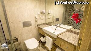 [P14] Baia = foto din cabina de duuş :)  » foto by Admin
 - 
<span class="allrVoted glyphicon glyphicon-heart hidden" id="av608010"></span>
<a class="m-l-10 hidden" id="sv608010" onclick="voting_Foto_DelVot(,608010,18234)" role="button">șterge vot <span class="glyphicon glyphicon-remove"></span></a>
<a id="v9608010" class=" c-red"  onclick="voting_Foto_SetVot(608010)" role="button"><span class="glyphicon glyphicon-heart-empty"></span> <b>LIKE</b> = Votează poza</a> <img class="hidden"  id="f608010W9" src="/imagini/loader.gif" border="0" /><span class="AjErrMes hidden" id="e608010ErM"></span>