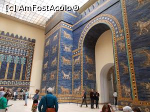 [P09] Muzeul Pergamon, Berlin. Poarta Zeiței Ishtar și Fațada Palatului Regal din Babilon, în stânga. » foto by mihaelavoicu
 - 
<span class="allrVoted glyphicon glyphicon-heart hidden" id="av1207630"></span>
<a class="m-l-10 hidden" id="sv1207630" onclick="voting_Foto_DelVot(,1207630,18249)" role="button">șterge vot <span class="glyphicon glyphicon-remove"></span></a>
<a id="v91207630" class=" c-red"  onclick="voting_Foto_SetVot(1207630)" role="button"><span class="glyphicon glyphicon-heart-empty"></span> <b>LIKE</b> = Votează poza</a> <img class="hidden"  id="f1207630W9" src="/imagini/loader.gif" border="0" /><span class="AjErrMes hidden" id="e1207630ErM"></span>