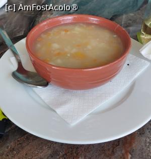 [P14] Restaurantul Tuck Inn - supa de pește » foto by Carmen Ion
 - 
<span class="allrVoted glyphicon glyphicon-heart hidden" id="av1405472"></span>
<a class="m-l-10 hidden" id="sv1405472" onclick="voting_Foto_DelVot(,1405472,18341)" role="button">șterge vot <span class="glyphicon glyphicon-remove"></span></a>
<a id="v91405472" class=" c-red"  onclick="voting_Foto_SetVot(1405472)" role="button"><span class="glyphicon glyphicon-heart-empty"></span> <b>LIKE</b> = Votează poza</a> <img class="hidden"  id="f1405472W9" src="/imagini/loader.gif" border="0" /><span class="AjErrMes hidden" id="e1405472ErM"></span>