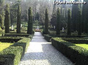 [P28] Verona. Peisajul vazut la intrarea în Giardino Giusti » foto by FlorinAndrei
 - 
<span class="allrVoted glyphicon glyphicon-heart hidden" id="av615536"></span>
<a class="m-l-10 hidden" id="sv615536" onclick="voting_Foto_DelVot(,615536,18378)" role="button">șterge vot <span class="glyphicon glyphicon-remove"></span></a>
<a id="v9615536" class=" c-red"  onclick="voting_Foto_SetVot(615536)" role="button"><span class="glyphicon glyphicon-heart-empty"></span> <b>LIKE</b> = Votează poza</a> <img class="hidden"  id="f615536W9" src="/imagini/loader.gif" border="0" /><span class="AjErrMes hidden" id="e615536ErM"></span>