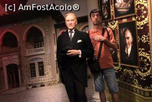 [P22] O mare onoare sa ma aflu langa parintele Turciei moderne, marele Mustafa Kemal Ataturk. » foto by ovidiuyepi
 - 
<span class="allrVoted glyphicon glyphicon-heart hidden" id="av1269685"></span>
<a class="m-l-10 hidden" id="sv1269685" onclick="voting_Foto_DelVot(,1269685,18404)" role="button">șterge vot <span class="glyphicon glyphicon-remove"></span></a>
<a id="v91269685" class=" c-red"  onclick="voting_Foto_SetVot(1269685)" role="button"><span class="glyphicon glyphicon-heart-empty"></span> <b>LIKE</b> = Votează poza</a> <img class="hidden"  id="f1269685W9" src="/imagini/loader.gif" border="0" /><span class="AjErrMes hidden" id="e1269685ErM"></span>