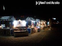 [P11] Turgutreis - zona de bazar din fata mall-ului. » foto by presario
 - 
<span class="allrVoted glyphicon glyphicon-heart hidden" id="av139761"></span>
<a class="m-l-10 hidden" id="sv139761" onclick="voting_Foto_DelVot(,139761,18406)" role="button">șterge vot <span class="glyphicon glyphicon-remove"></span></a>
<a id="v9139761" class=" c-red"  onclick="voting_Foto_SetVot(139761)" role="button"><span class="glyphicon glyphicon-heart-empty"></span> <b>LIKE</b> = Votează poza</a> <img class="hidden"  id="f139761W9" src="/imagini/loader.gif" border="0" /><span class="AjErrMes hidden" id="e139761ErM"></span>