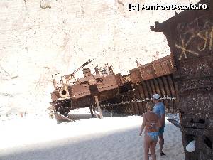 [P16] Navagio- interiorul navei » foto by luciaoradea
 - 
<span class="allrVoted glyphicon glyphicon-heart hidden" id="av665603"></span>
<a class="m-l-10 hidden" id="sv665603" onclick="voting_Foto_DelVot(,665603,18547)" role="button">șterge vot <span class="glyphicon glyphicon-remove"></span></a>
<a id="v9665603" class=" c-red"  onclick="voting_Foto_SetVot(665603)" role="button"><span class="glyphicon glyphicon-heart-empty"></span> <b>LIKE</b> = Votează poza</a> <img class="hidden"  id="f665603W9" src="/imagini/loader.gif" border="0" /><span class="AjErrMes hidden" id="e665603ErM"></span>