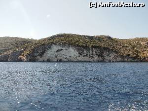 [P30] Navagio- coasta nord-estica a Zakynthosului » foto by luciaoradea
 - 
<span class="allrVoted glyphicon glyphicon-heart hidden" id="av665624"></span>
<a class="m-l-10 hidden" id="sv665624" onclick="voting_Foto_DelVot(,665624,18547)" role="button">șterge vot <span class="glyphicon glyphicon-remove"></span></a>
<a id="v9665624" class=" c-red"  onclick="voting_Foto_SetVot(665624)" role="button"><span class="glyphicon glyphicon-heart-empty"></span> <b>LIKE</b> = Votează poza</a> <img class="hidden"  id="f665624W9" src="/imagini/loader.gif" border="0" /><span class="AjErrMes hidden" id="e665624ErM"></span>